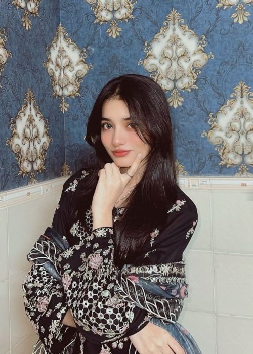 Call girls in karachi